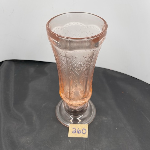 Indiana Glass Recollection Vase Pink Hurricane 42002 Repro Madrid Depression - Picture 2 of 8